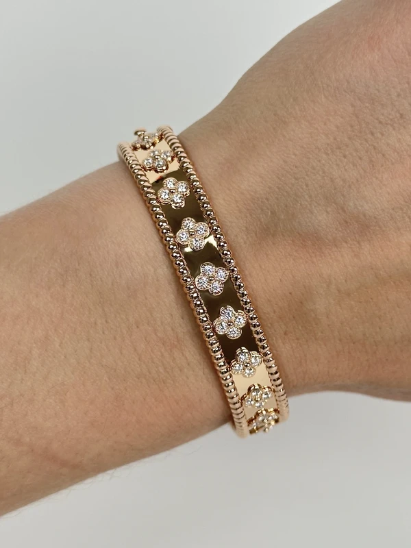 Van Cleef & Arpels. PERLÉE CLOVERS (SIZE 18) VCARN5B200 5