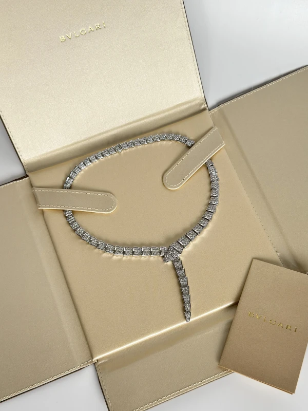 Bvlgari SERPENTI NECKLACE 348165 7