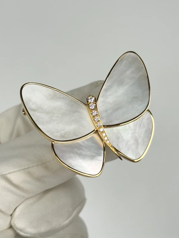 Van Cleef & Arpels Butterfly clip VCARA64100 4