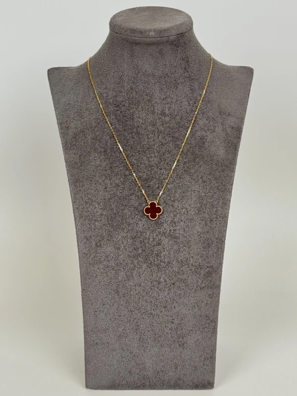 Van Cleef & Arpels VINTAGE ALHAMBRA PENDANT. CARNELIAN VCARD38500 2