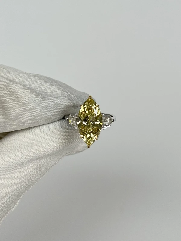 СЕРЬГИ NO NAME MARQUISE 5.03 CT FANCY LIGHT YELLOW/VS1 RING NN5.03CT 2