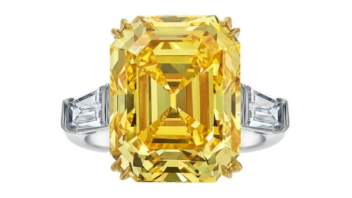 GRAFF EMERALD DIAMOND 3.04 CT FANCY VIVID YELLOW/VS1 (GIA) GR1914 1