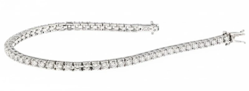 Браслет из белого золота с бриллиантами 2Ct
