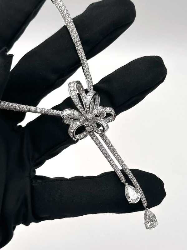 GRAFF Tilda’s Bow 21.46ct RGN 573 4