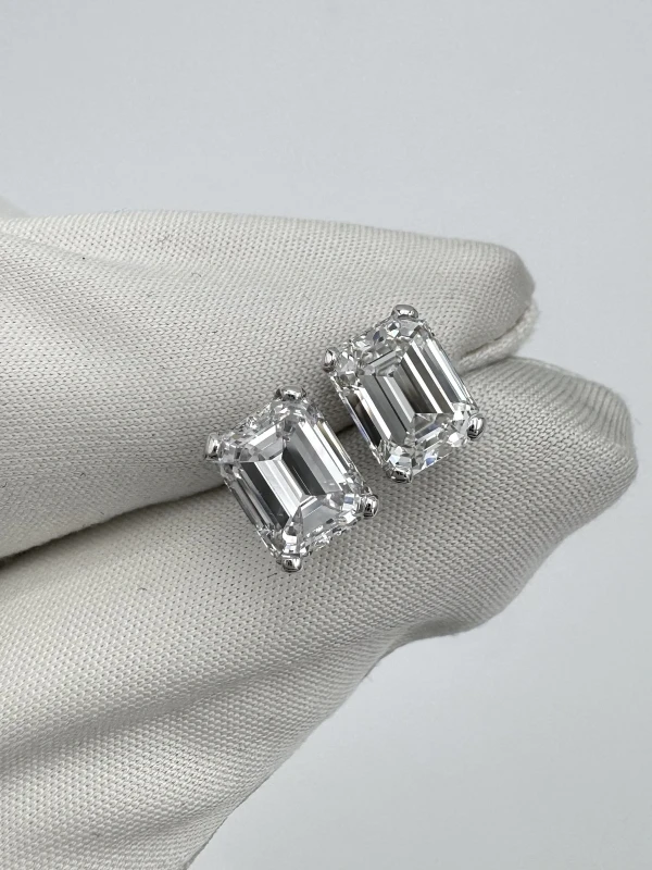 Earrings without a brand EMERALD 2.00-2.02 F/VVS EARRING (GIA) NN2.00-2.02 F/VVS 3