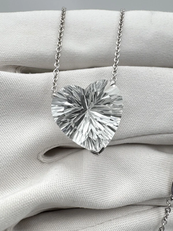Yana Rhinestone Heart Pendant YPHEART 4