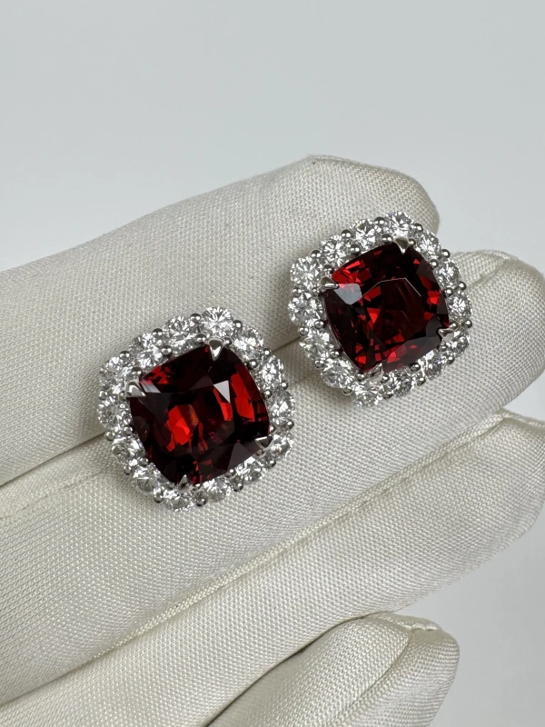 Earrings without a brand CUSHION SPINEL 5.14-4.92 CT DEEP ORANGY RED (BURMA) EARRINGS SP4.92-5.14CT 4