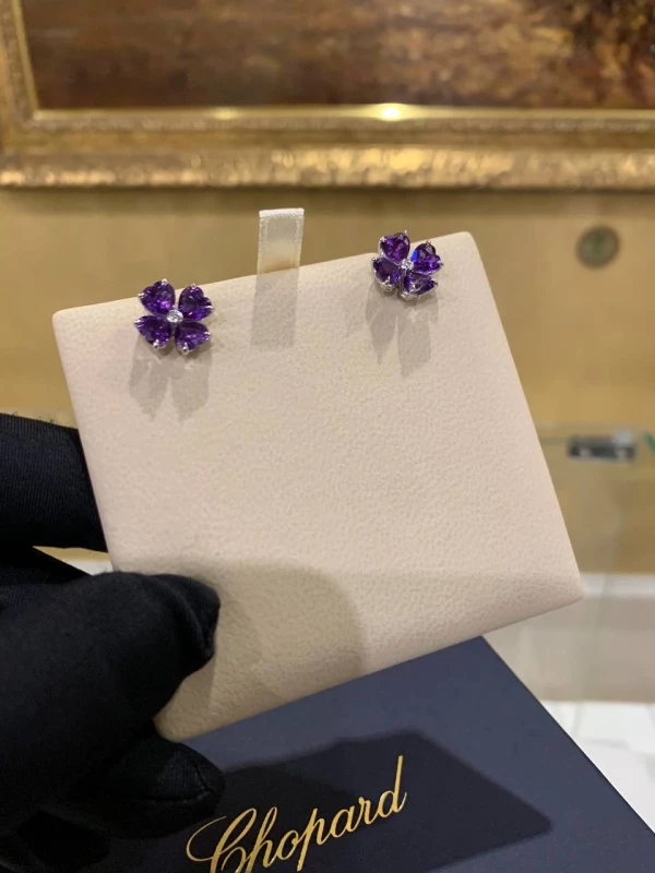 Chopard FOR YOU, AMETHYST AND DIAMONDS EARSTUDS 839371 3