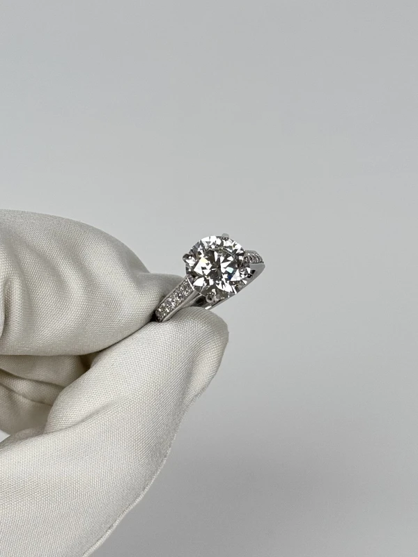 Earrings without a brand ROUND DIAMOND 5.19 CT F/VS1 RING (GIA) NN 5.19 CT F/VS1 3