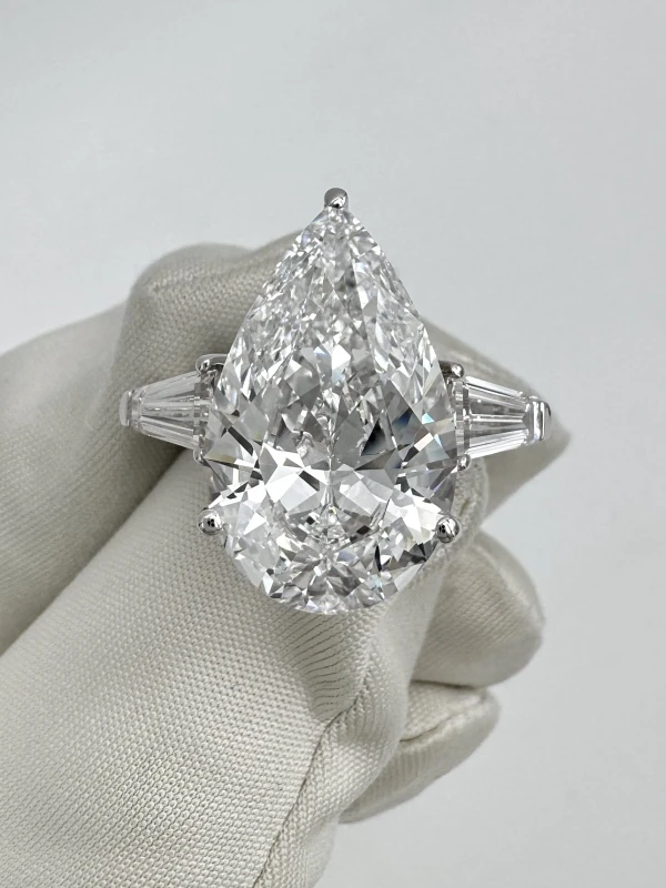 Earrings without a brand PEAR DIAMOND RING 10.11 CT D/Fl (GIA) 10.11DF 4