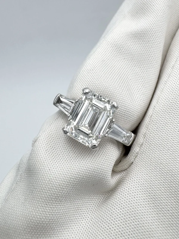 Earrings without a brand EMERALD DIAMOND 3.01 CT H/VVS2 RING (GIA) NN3.01CTH/VVS 4