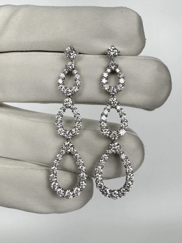 Harry Winston Diamond Loop Triple Diamond Loop Diamond Earrings HW3021 3