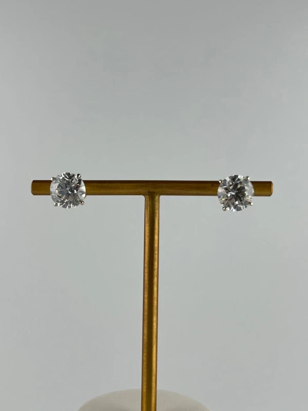 No name ROUND DIAMOND 3.01-3.02 K-I/I1 EARRINGS 3.01-3.02 K-I/I1 2