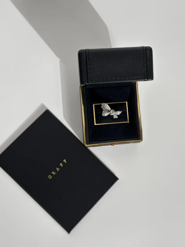 GRAFF TILDA’S BOW DIAMOND RING (SIZE 51) RGR825 5