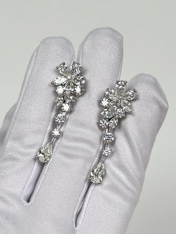 GRAFF Carissa Single Flower Earrings 10.02 CT RGE1094 3