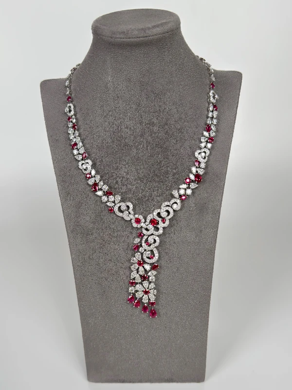 GRAFF NUAGE NECKLACE RGN452 4