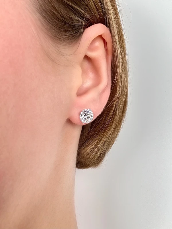 Earrings without a brand ROUND DIAMOND 2.10 - 2.01 CT H-I/VVS2-VS2 EARRING NN2.10-2.01H-I 2