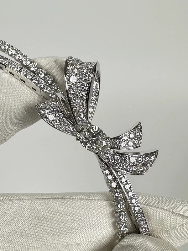 Graff WHITE GOLD DIAMOND TILDA'S BOW NECKLACE 18.06 CT RGN943 4