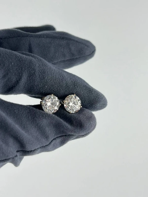No name ROUND DIAMOND 3.01-3.02 K-I/I1 EARRINGS 3.01-3.02 K-I/I1 5
