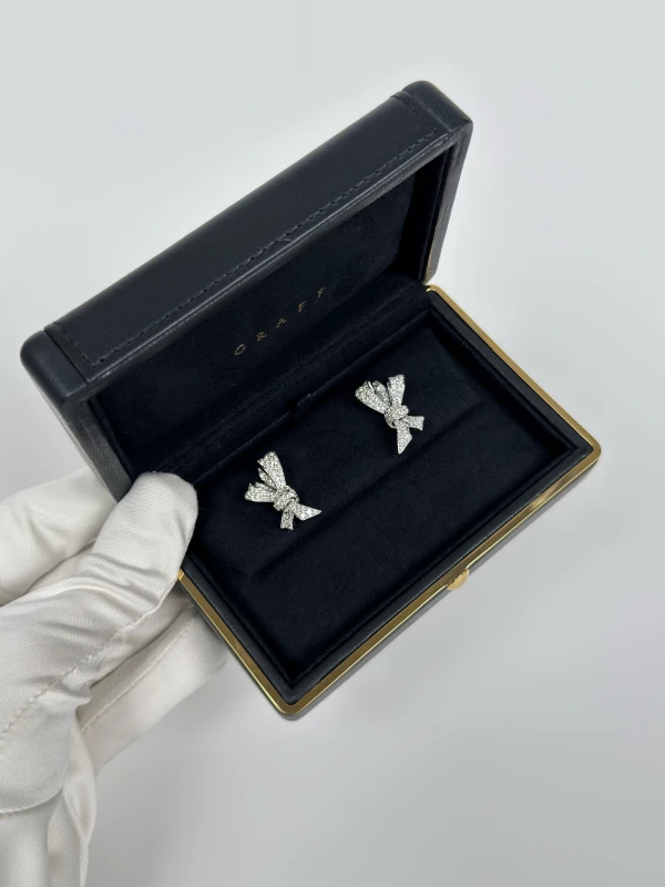 GRAFF TILDA’S BOW DIAMOND STUD EARRINGS RGE1646 6