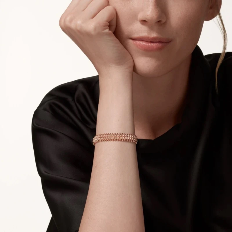 Cartier CLASH DE CARTIER BRACELET, FLEXIBLE, DOUBLE ROW, PAVED (SIZE 17) N6723617 2