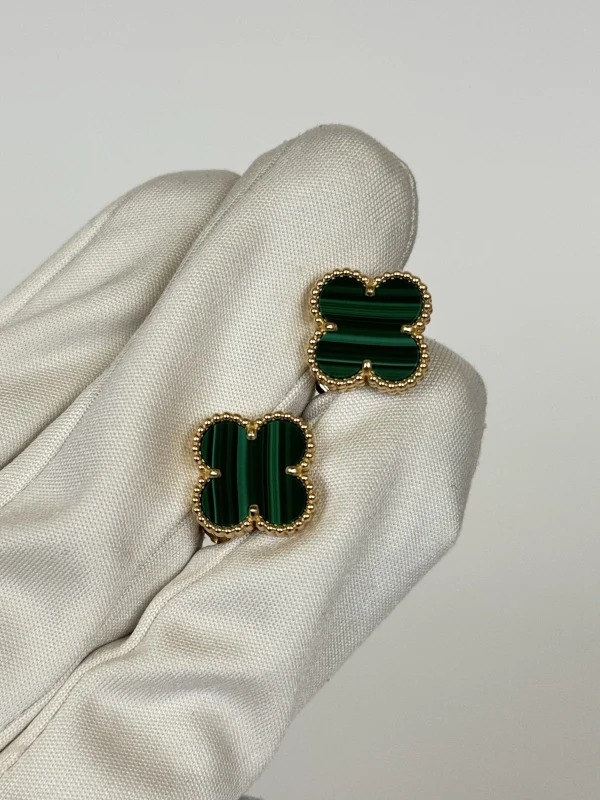 Van Cleef & Arpels VINTAGE ALHAMBRA EARRINGS VCARO3QL00 2