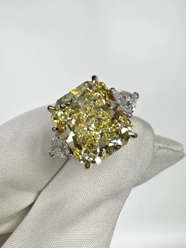 Earrings without a brand DIAMOND 7.77 CT FANCY YELLOW/VVS1 RING (GIA) NN7.77 4