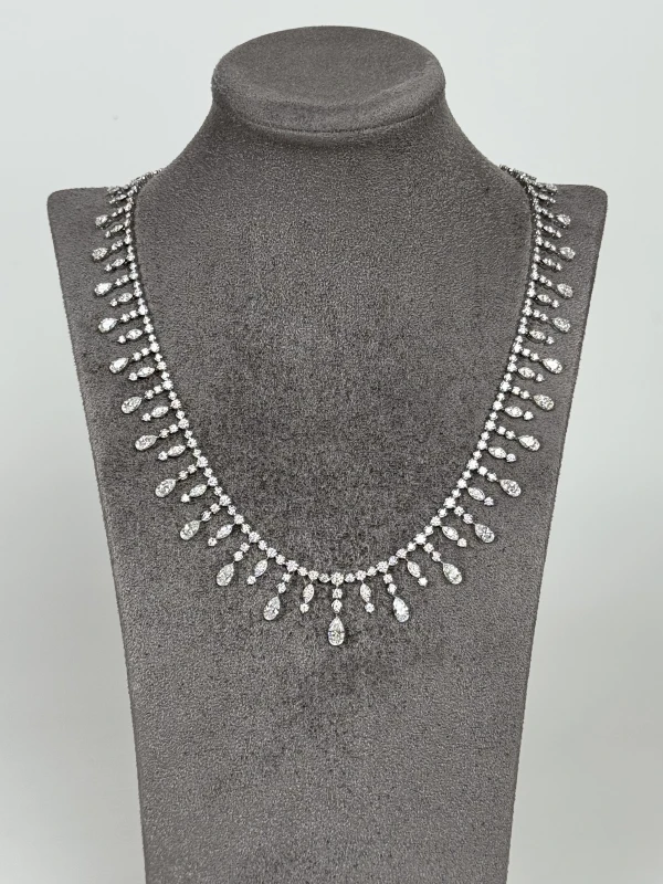 GRAFF White Gold White Pear Shape and Round Diamond Fringe 25.88 ct Set RGN977 6