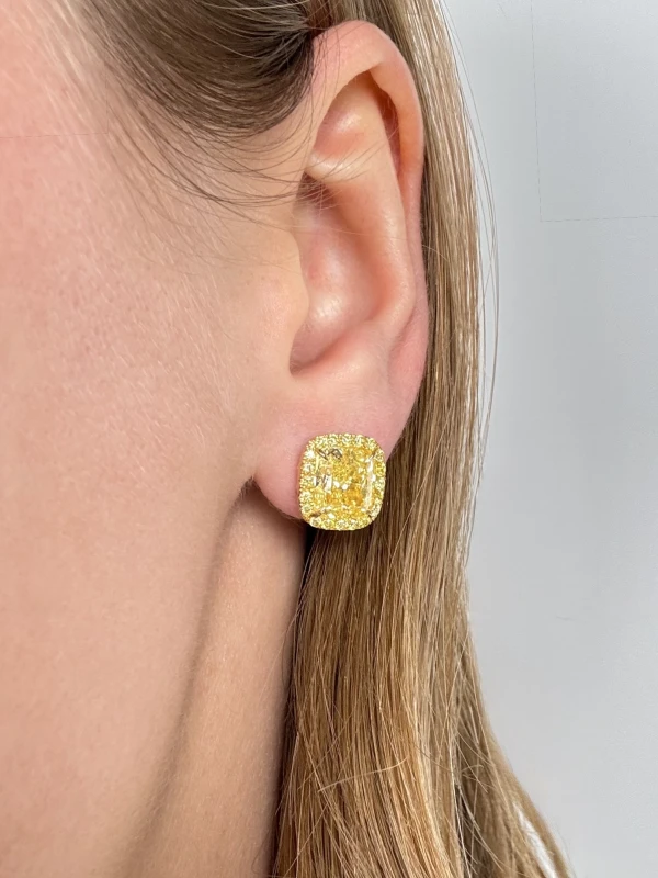 No name CUSHION DIAMOND 3.01-3.01 CT FANCY YELLOW/VS2 EARRINGS (GIA) nn3.01-3.01 FY/VS2 2