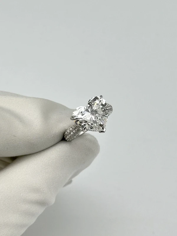 Earrings without a brand HEART DIAMOND 7.03 CT F/VS1 RING (GIA) NN7.03F/VS 3