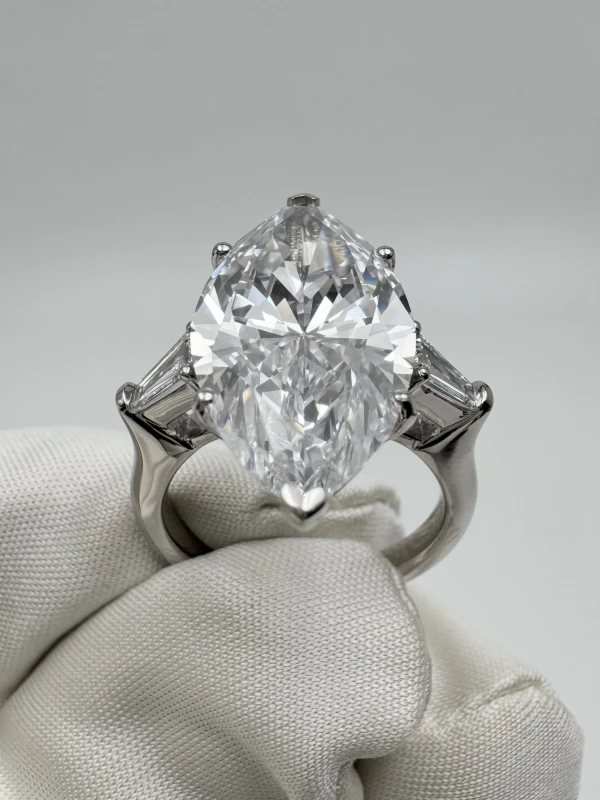 No name MARQUISE DIAMOND 9.06 CT D/VS1 RING (GIA) 109-NN9.06 5