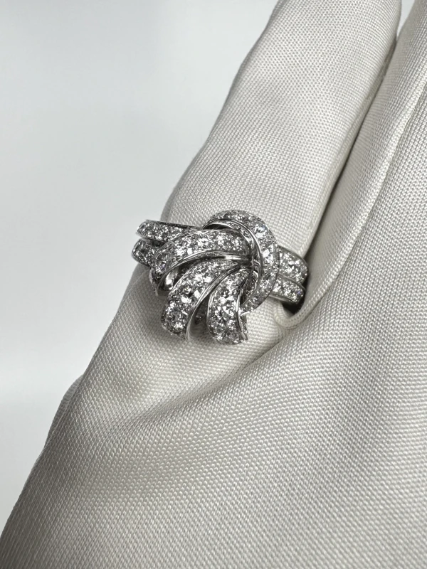 GRAFF TILDA’S BOW PAVÉ DIAMOND RING (SIZE 52) RGR664 4