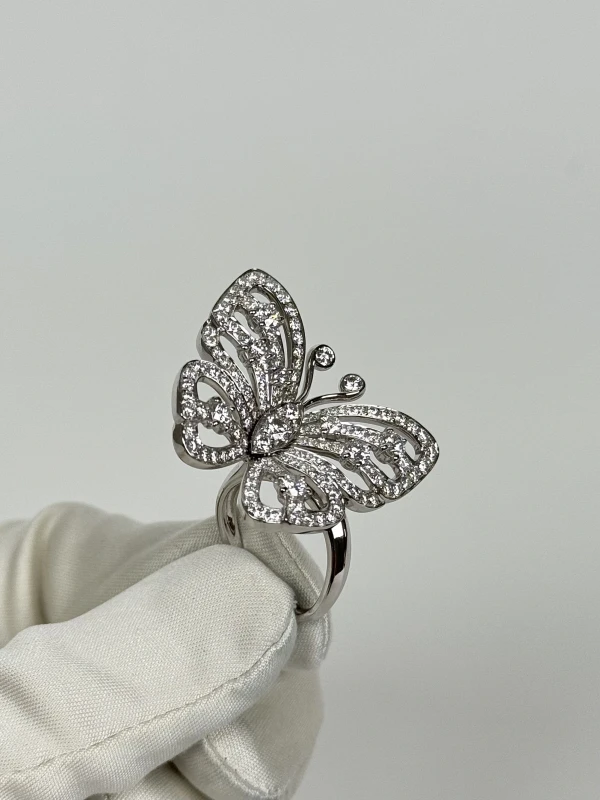 Van Cleef & Arpels FLYING BUTTERFLY BETWEEN THE FINGER RING (SIZE 53) VCARA13500-53 3