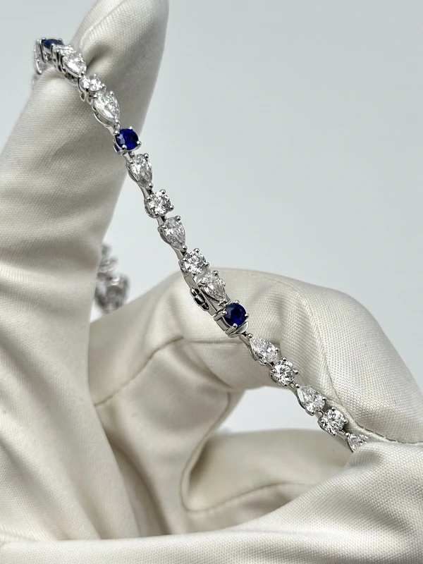 Graff Graff Nuage Necklace Sapphire and Diamond RGN435 5