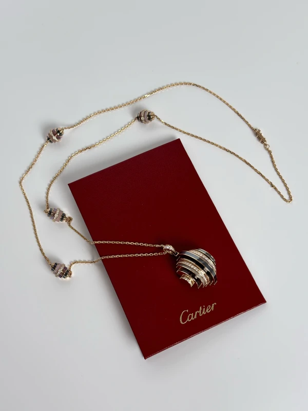 Cartier TROCADERO NECKLACE N7405100 4