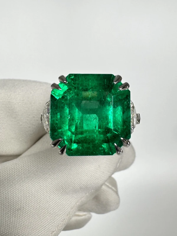 No name COLOMBIA EMERALD 13.02 CT "VIVID GREEN" RING (SIZE 51) GRS EM13.02 3