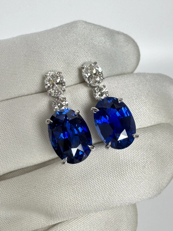 СЕРЬГИ NO NAME OVAL SAPPHIRE 6.22-6.85 CT "ROYAL BLUE" EARRING (GRS) SAP 6.22-6.85 CT 5