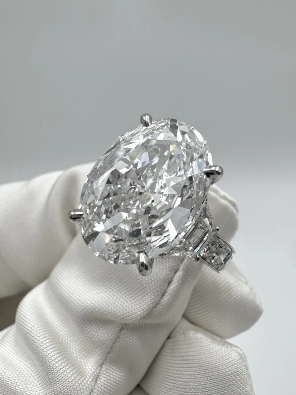 No name OVAL DIAMOND 5.77 CT E/VS2 RING (GIA) NN5.77 4