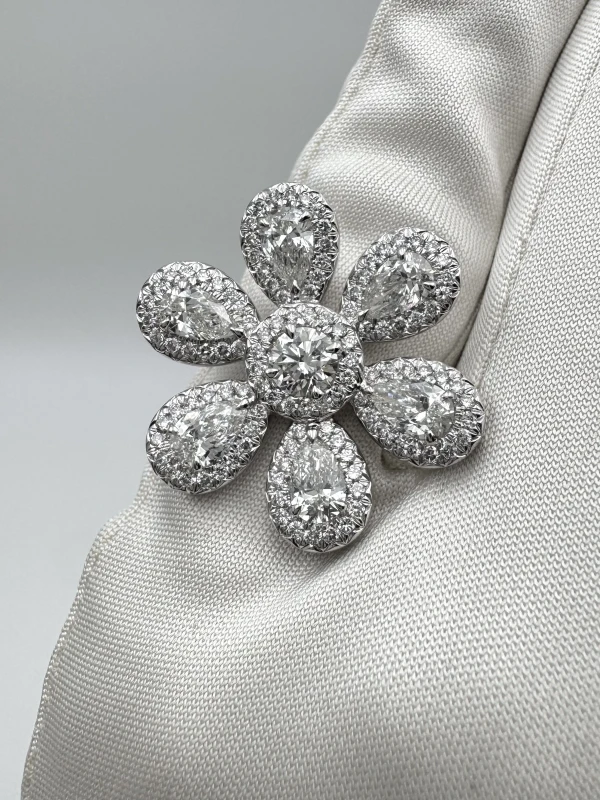RalfDiamonds DIAMOND FLOWER RING (SIZE 52) FD915 3