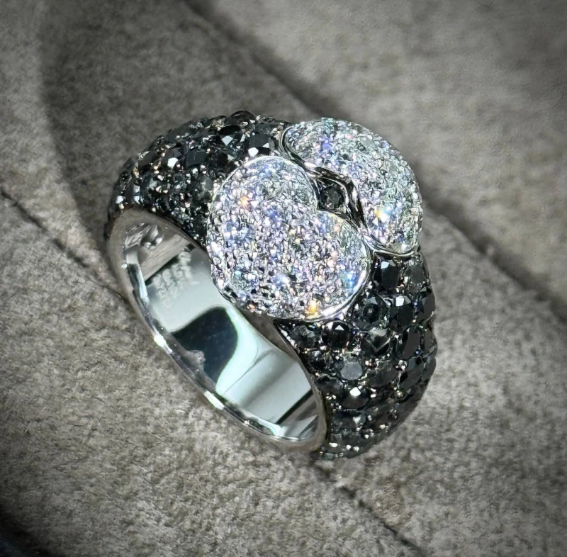 Chopard КОЛЬЦО С ЧЕРНЫМИ И БЕЛЫМИ БРИЛЛИАНТАМИ 824109-1211 2