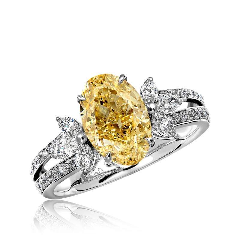 OVAL DIAMOND 3.21 CT FANCY YELLOW/VS1 RING (GIA)