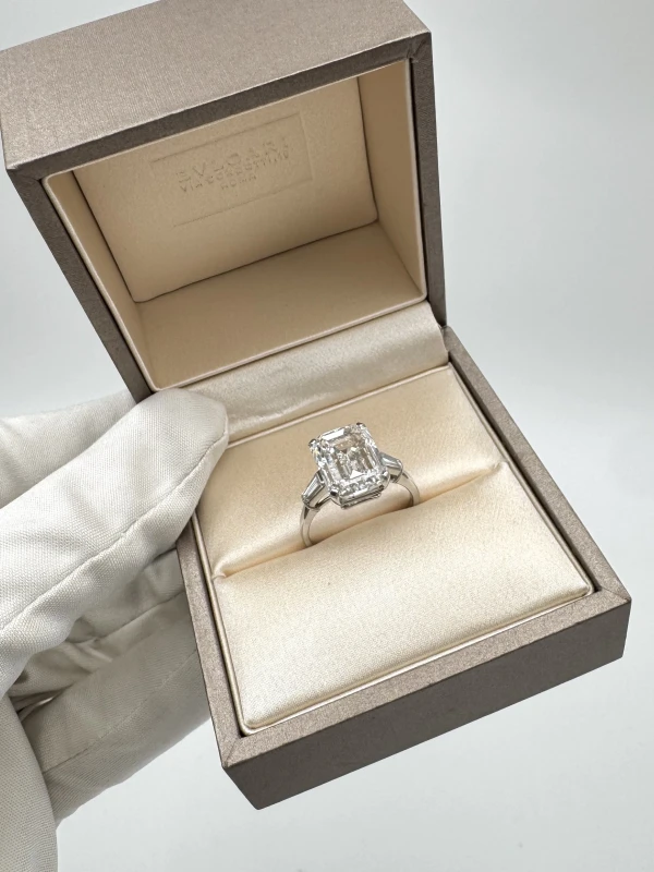 Bvlgari BVLGARI EMERALD DIAMOND 7.02 CT D/FLAWLESS RING (GIA) EXEX BVG7.02CT 7