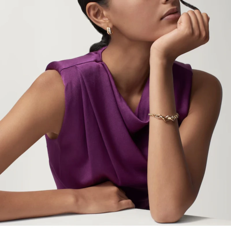 Cartier Trinity earrings, cushion-shaped B8301507 2