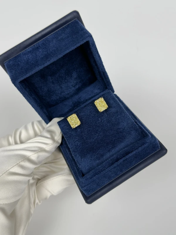 СЕРЬГИ NO NAME DIAMOND STUDS 5.02-5.10 CT Fancy Yellow.VS1 5.02-5.10 CT FY/VS1 6