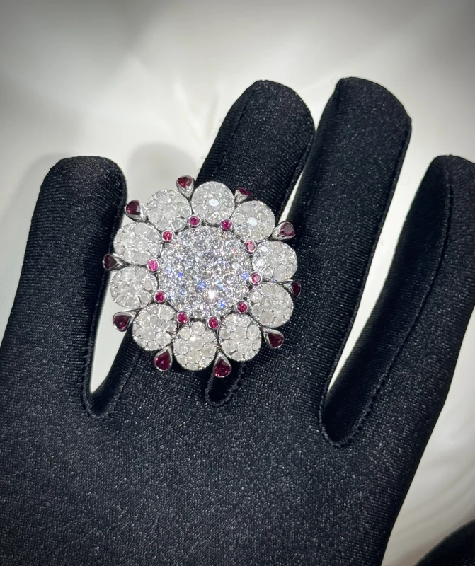 De Grisogono FLOWERS RING 58205/01 6