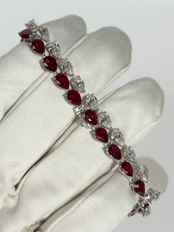 DeRosa БРАСЛЕТ БРАСЛЕТ С РУБИНАМИ 17.63 CT И БРИЛЛИАНТАМИ 11.41 CT B163529035 3