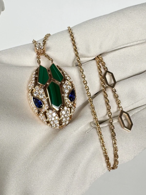 Bvlgari SERPENTI NECKLACE 356782 3