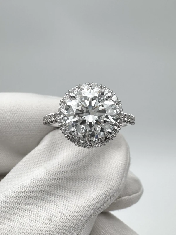 No name ROUND DIAMOND 2.53 CT F/VVS2 RING (SIZE 52) EXEXEX NN2.53 F/VVS2 3