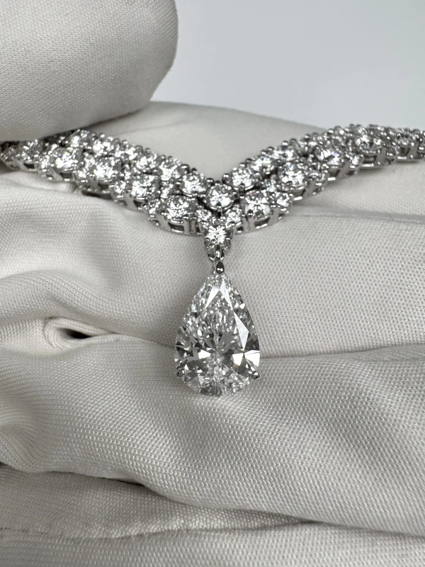 No name DIAMOND 33.84 CT NECKLACE NN33.84 6