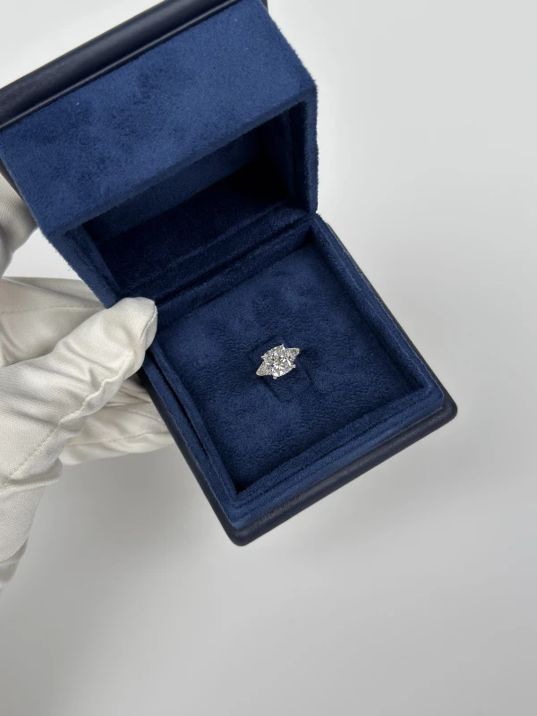 No name CUSHION DIAMOND 2.51 CT G/VS1 RING (GIA) NN2.51 6